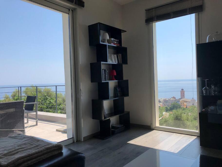 Appartement Vue Panoramique Sur La Mer Et La Citadelle De Bastia Бастия Екстериор снимка